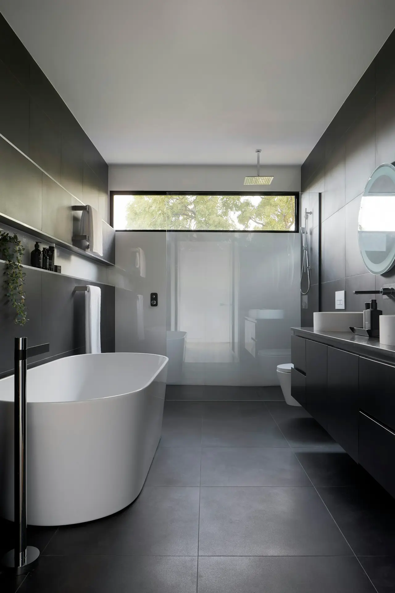 Premium bathroom fittings and sanitaryware display
